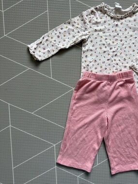 H&M|Baby girl/toddler set,ditsy Floral long sleeve Top & Pink wide leg pants•••